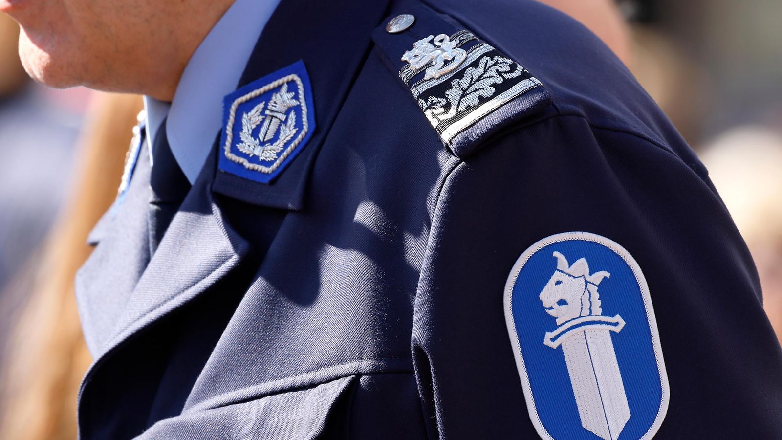 Poliisimies AOP