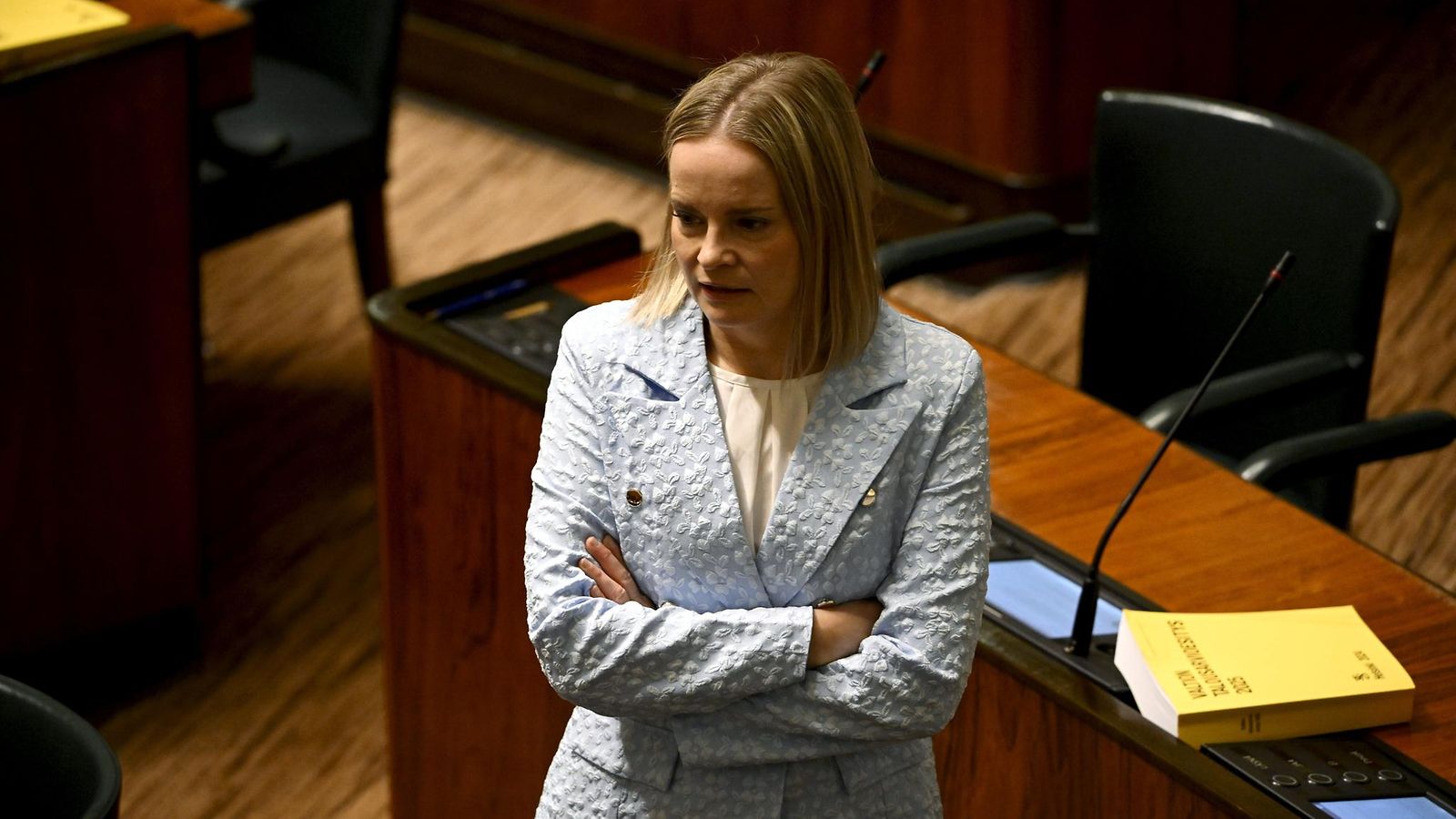 Riikka Purra eduskunnassa.